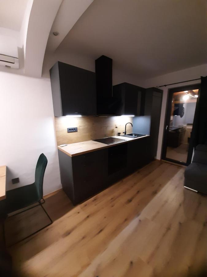 Apartman Mate Lopar Eksteriør bilde